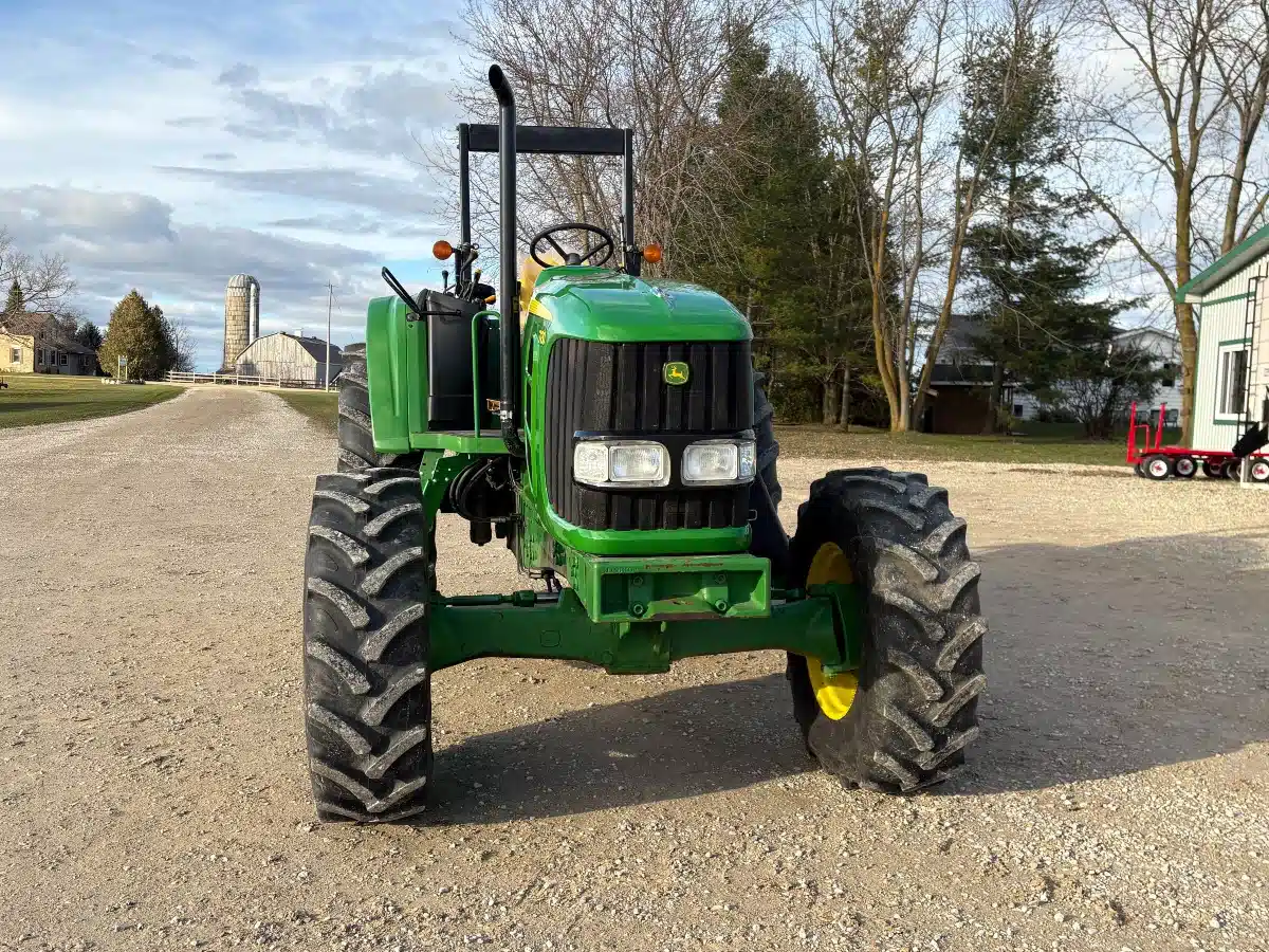 Gallery image 2 for Used 2008 John Deere 7130 Tractor