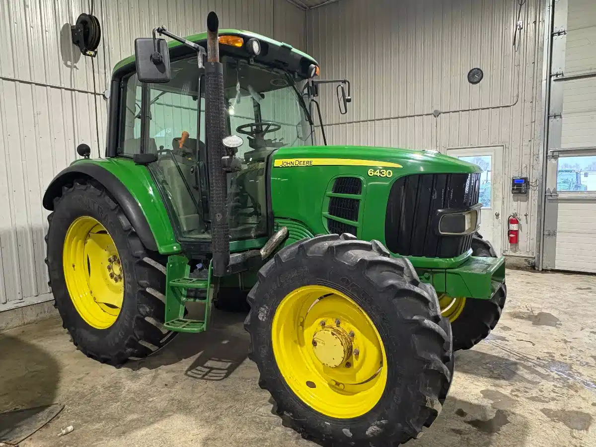 Gallery image 2 for 2008 John Deere 6430 Tractor