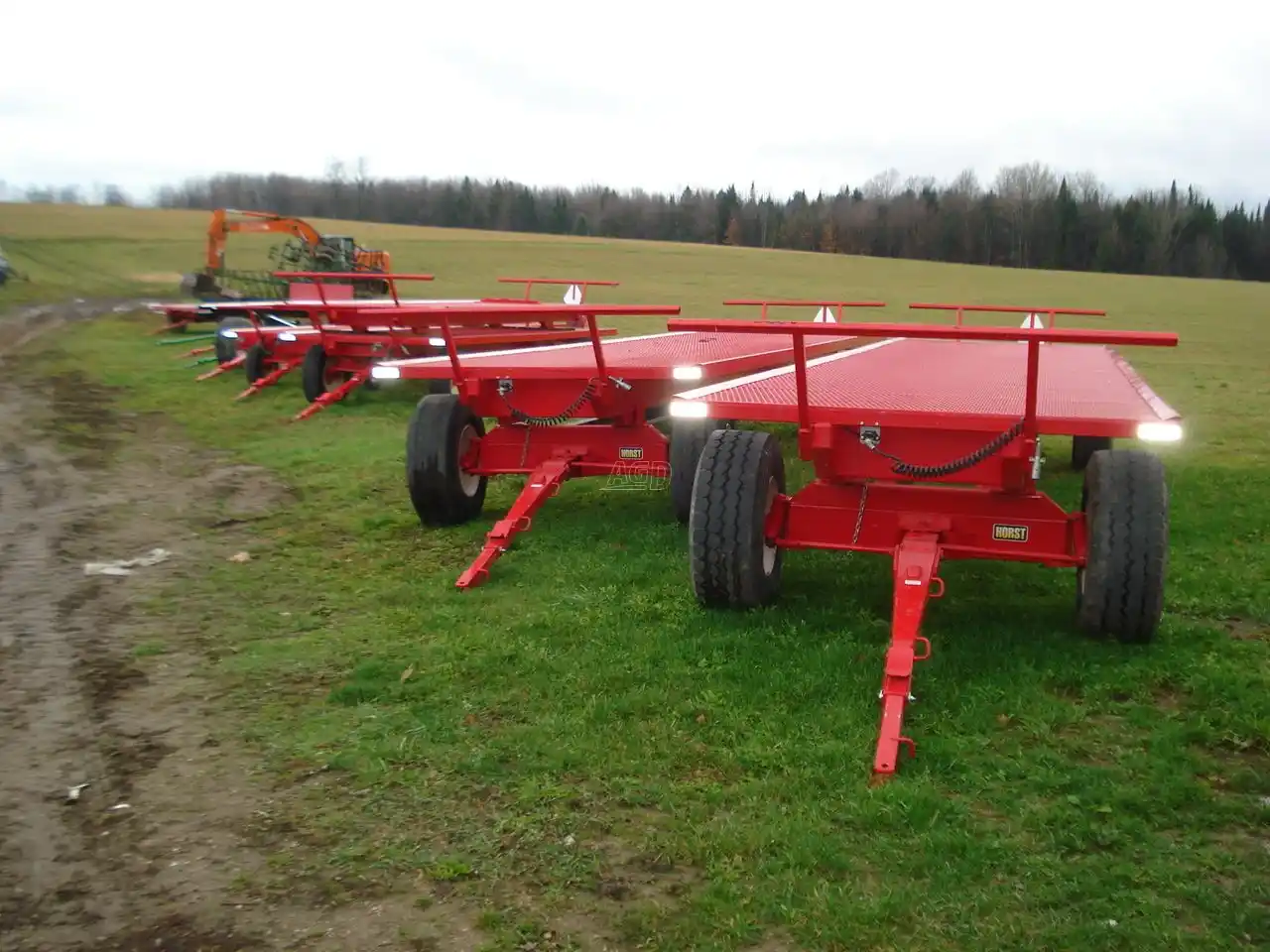 Gallery image 2 for Used Creekbank Welding 8.5 x 30 Bale Wagon
