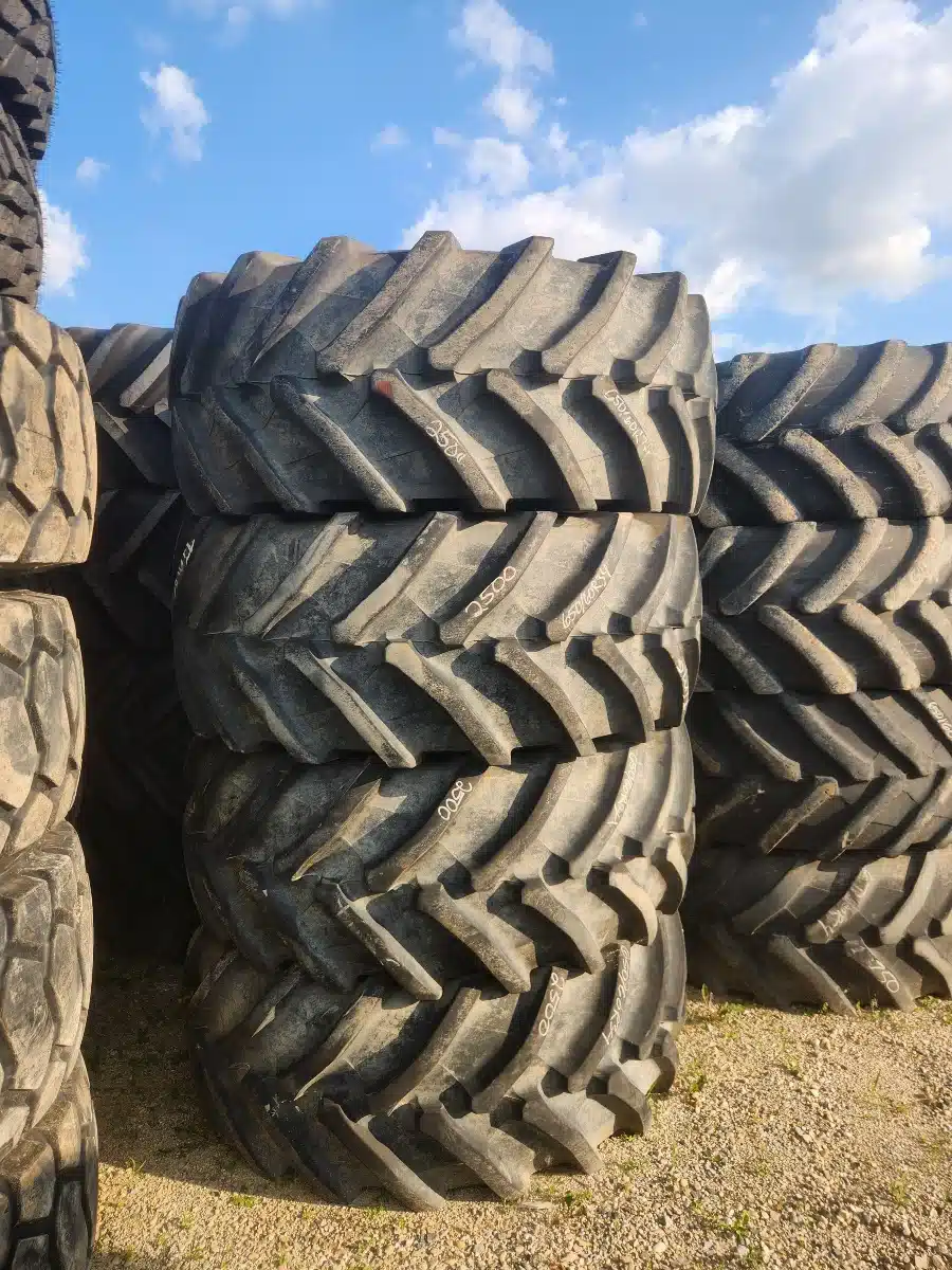Gallery image 1 for Used Trelleborg 650/60R34 Tires