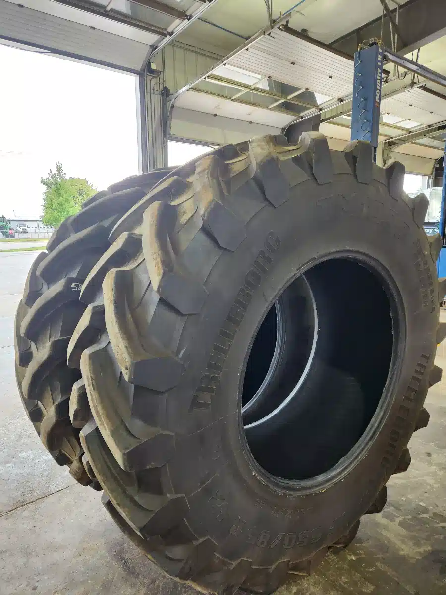Gallery image 1 for Used Trelleborg 650/85R42 Tires