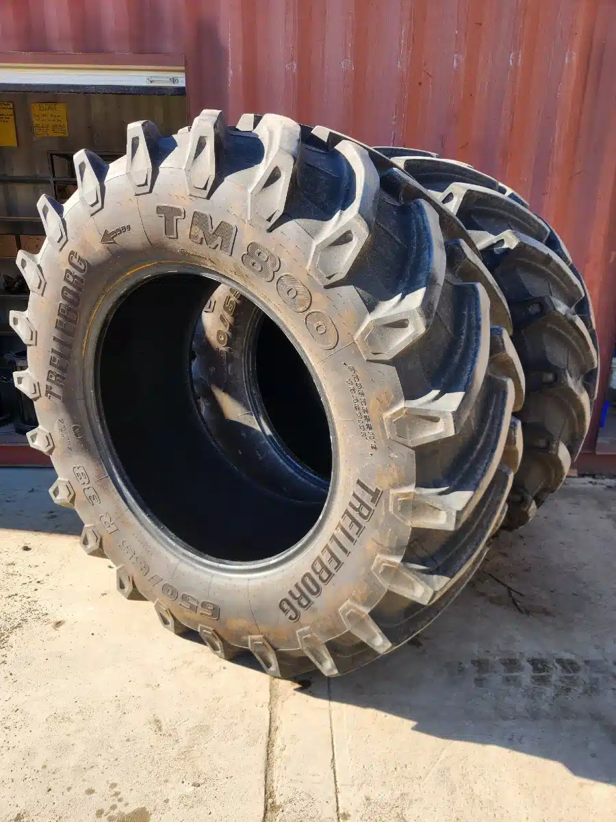 Gallery image 1 for Trelleborg 650/65R38 - TM800 Tires