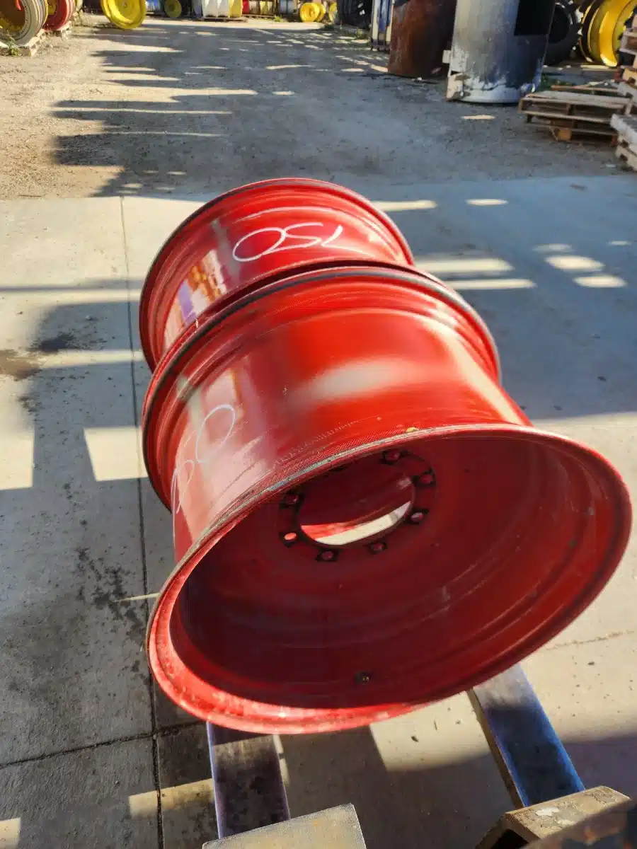 Used Titan 18x38 Rims