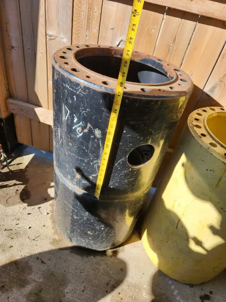 Gallery image 1 for Used Case 17.5 Inch Spacers Duals