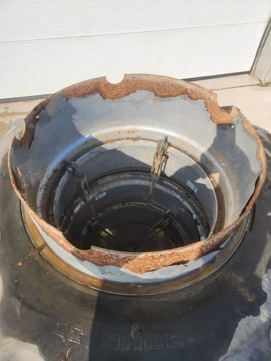 Photo de la Galerie 2 pour Goodyear 16.9-30 Roues double