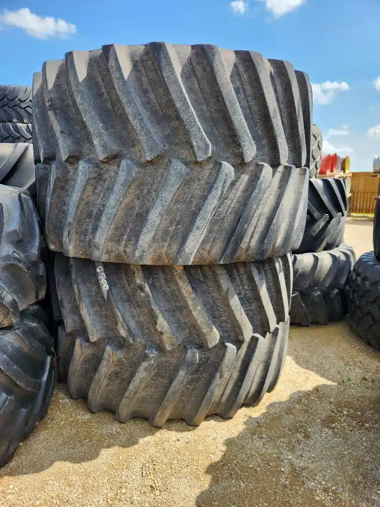 Gallery image 1 for Firestone 1250/50R32 Tires