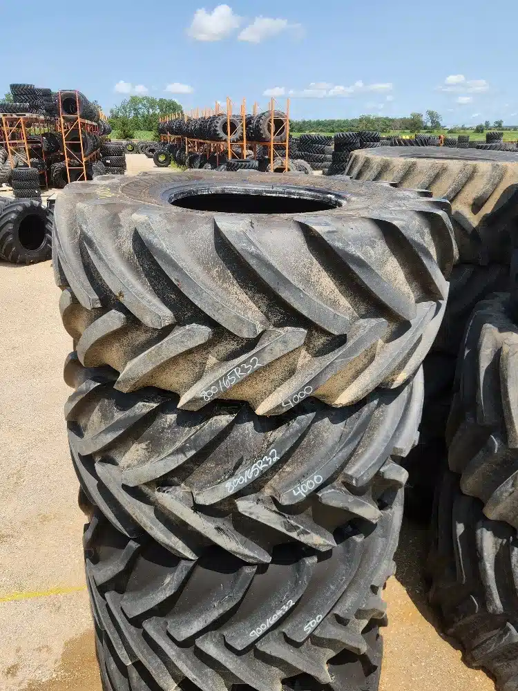 Gallery image 1 for Michelin 800/65R32 Tires