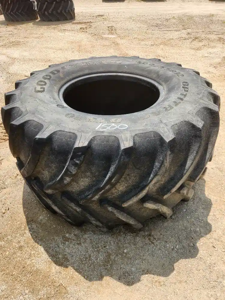 Gallery image 1 for Goodyear 900/55R32 Tires