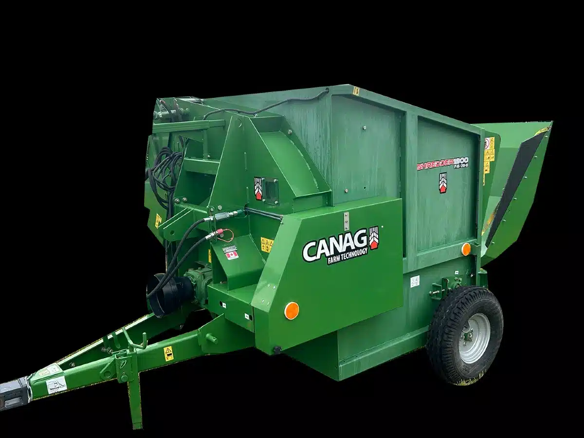 Gallery image 1 for Used CANAG Farm Technology SHREDDER 1200 Bale Processor