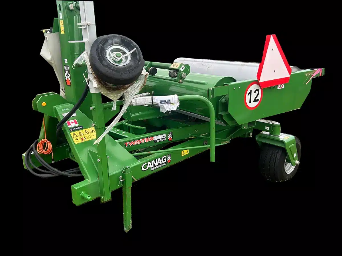 Used CANAG Farm Technology TWISTER250