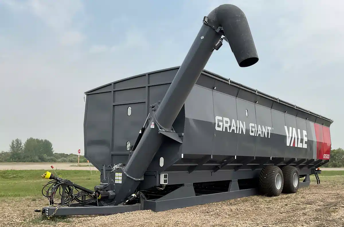 Gallery image 2 for New 2023 Vale Industries GRAIN GIANT 6500 Mobile Grain Bin