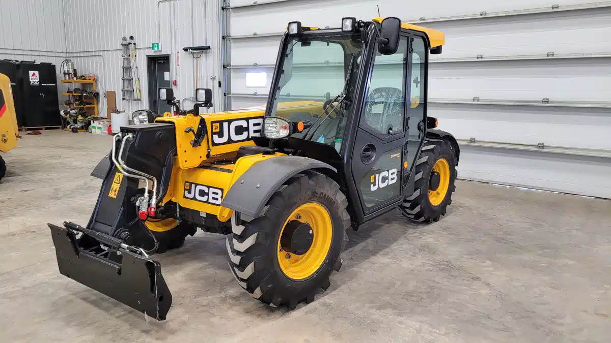Gallery image 2 for New 2024 JCB 525-60 TeleHandler