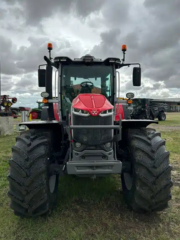 Gallery image 2 for New 2024 Massey Ferguson 8S.285 Tractor