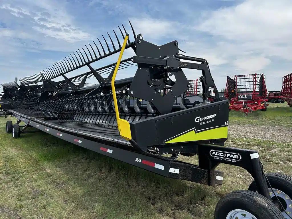 Gallery image 2 for New 2024 Geringhoff Truflex Razor 45 Header