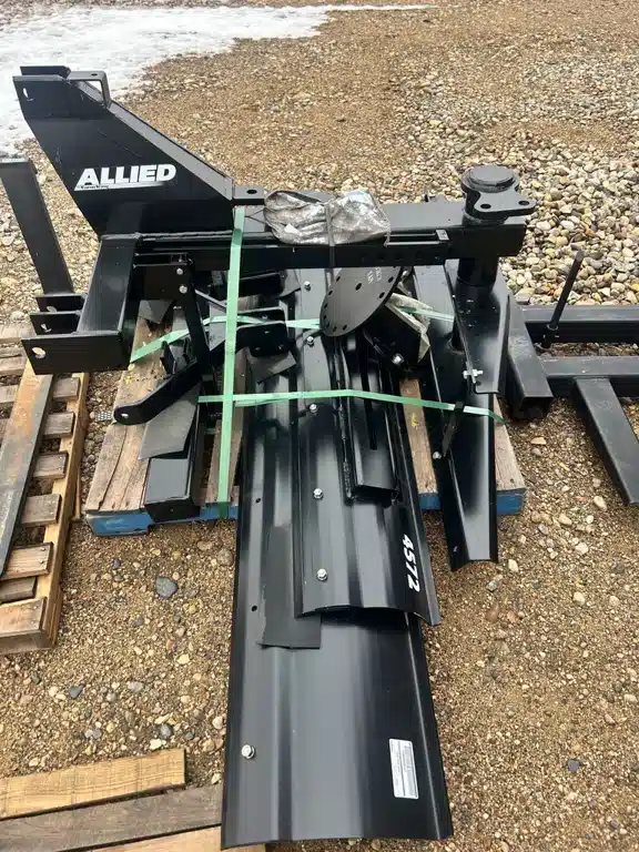 Gallery image 1 for New 2024 Buhler C72SS 72" Rear Blade Mower - Zero Turn