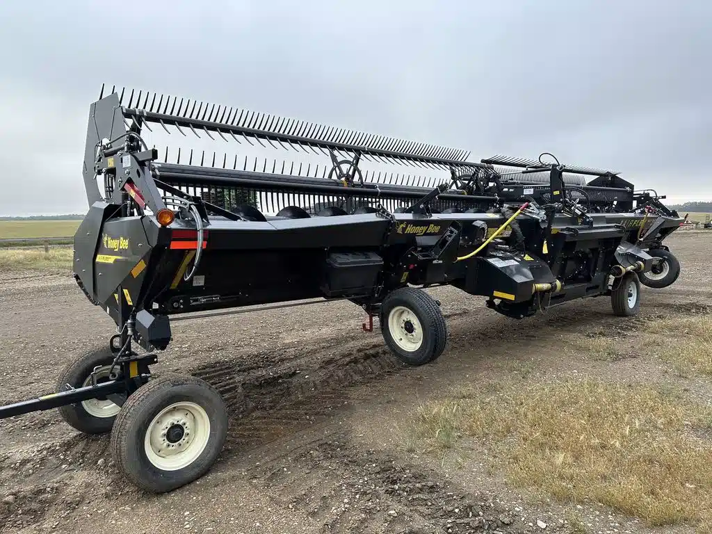 Gallery image 2 for New 2024 Honey Bee AFN236 Header