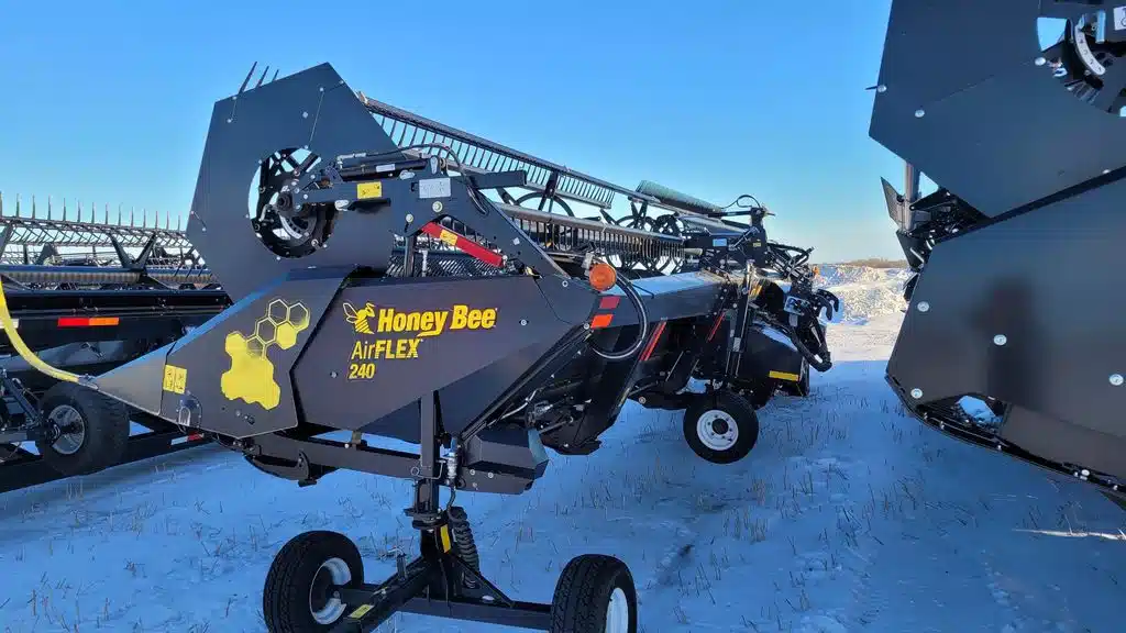 Gallery image 2 for Used 2020 Honey Bee AF240 Header - Draper