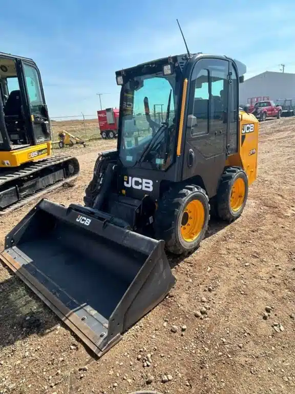 Used 2023 JCB 215 Skid Steer Skid Steer