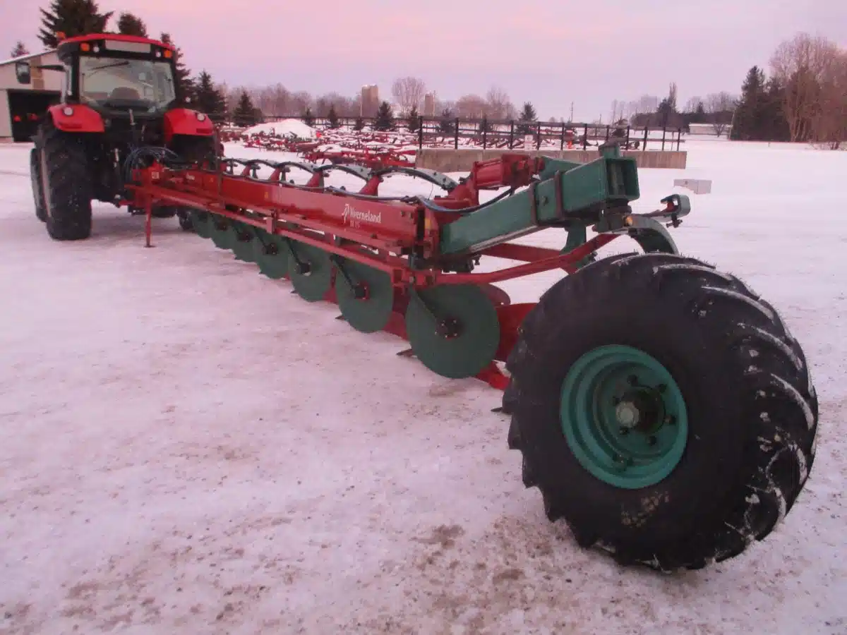 Gallery image 2 for Used Kverneland BB115HD Plow
