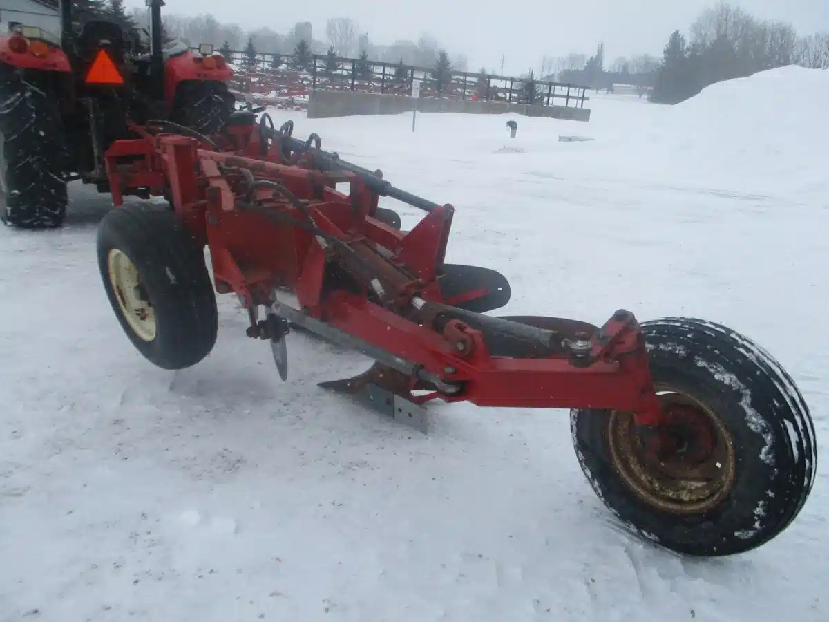 Gallery image 2 for Kongskilde 300 Plow