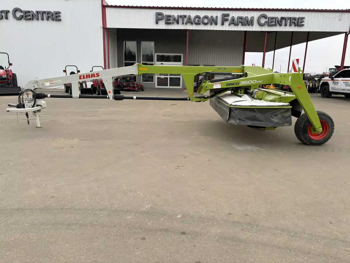 Gallery image 2 for Used 2015 CLAAS DISCO 3600TRC Mower Conditioner