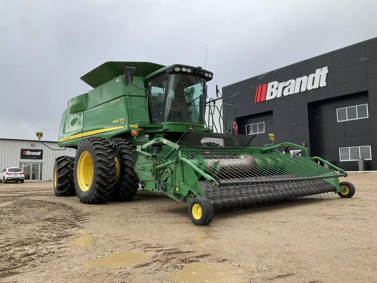 Gallery image 2 for Used 2010 John Deere 9870 STS Combine