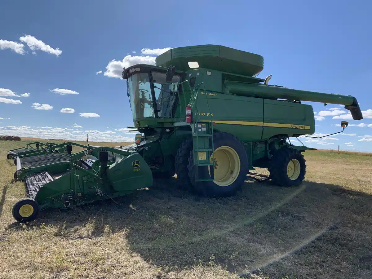 Gallery image 1 for Used 2008 John Deere 9870 STS Combine