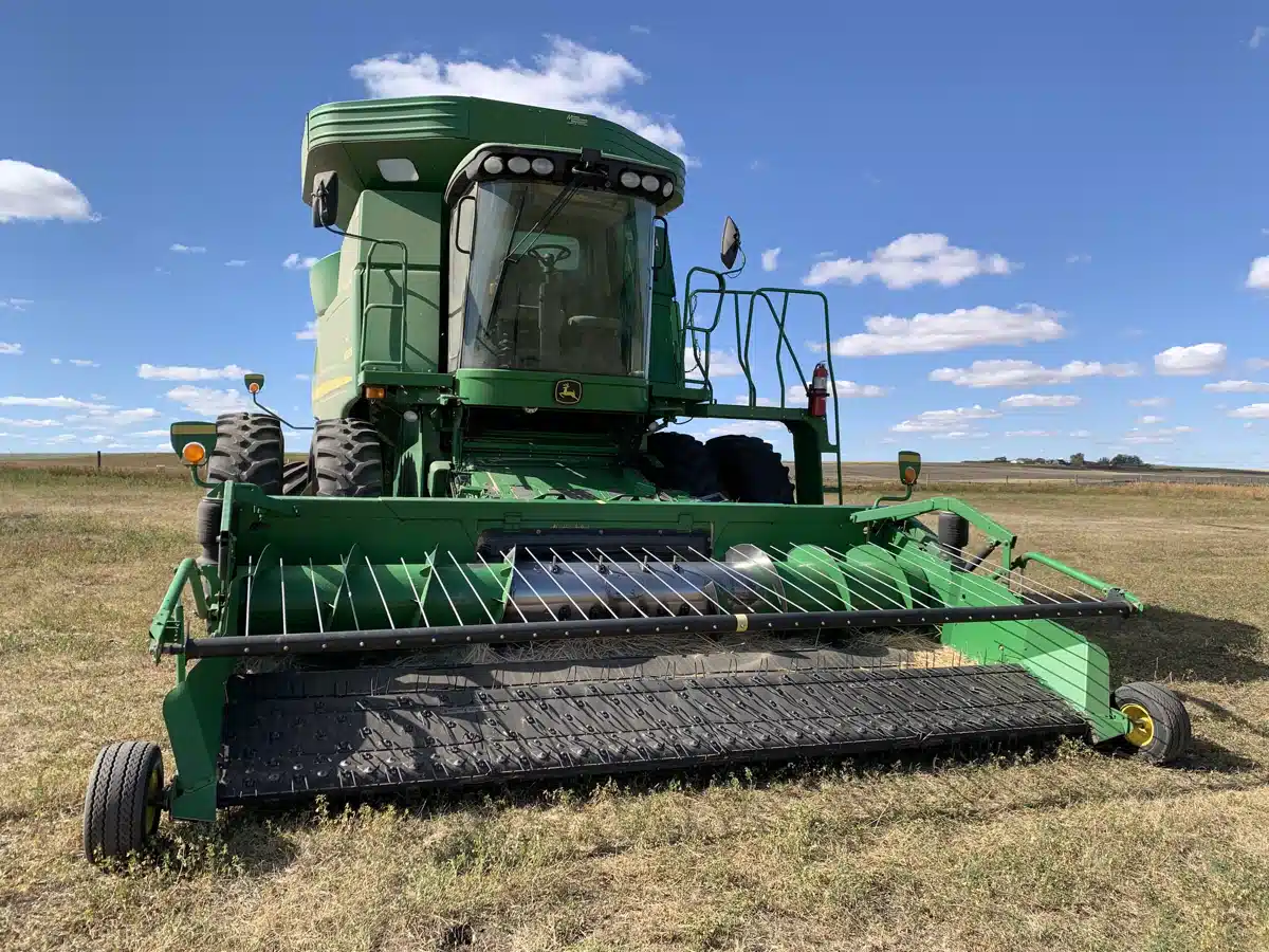 Gallery image 2 for Used 2008 John Deere 9870 STS Combine