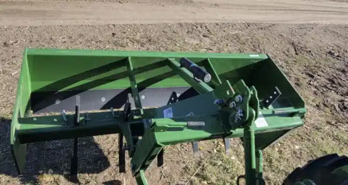 Gallery image 2 for Used 2022 John Deere BB5072 Snow Blade