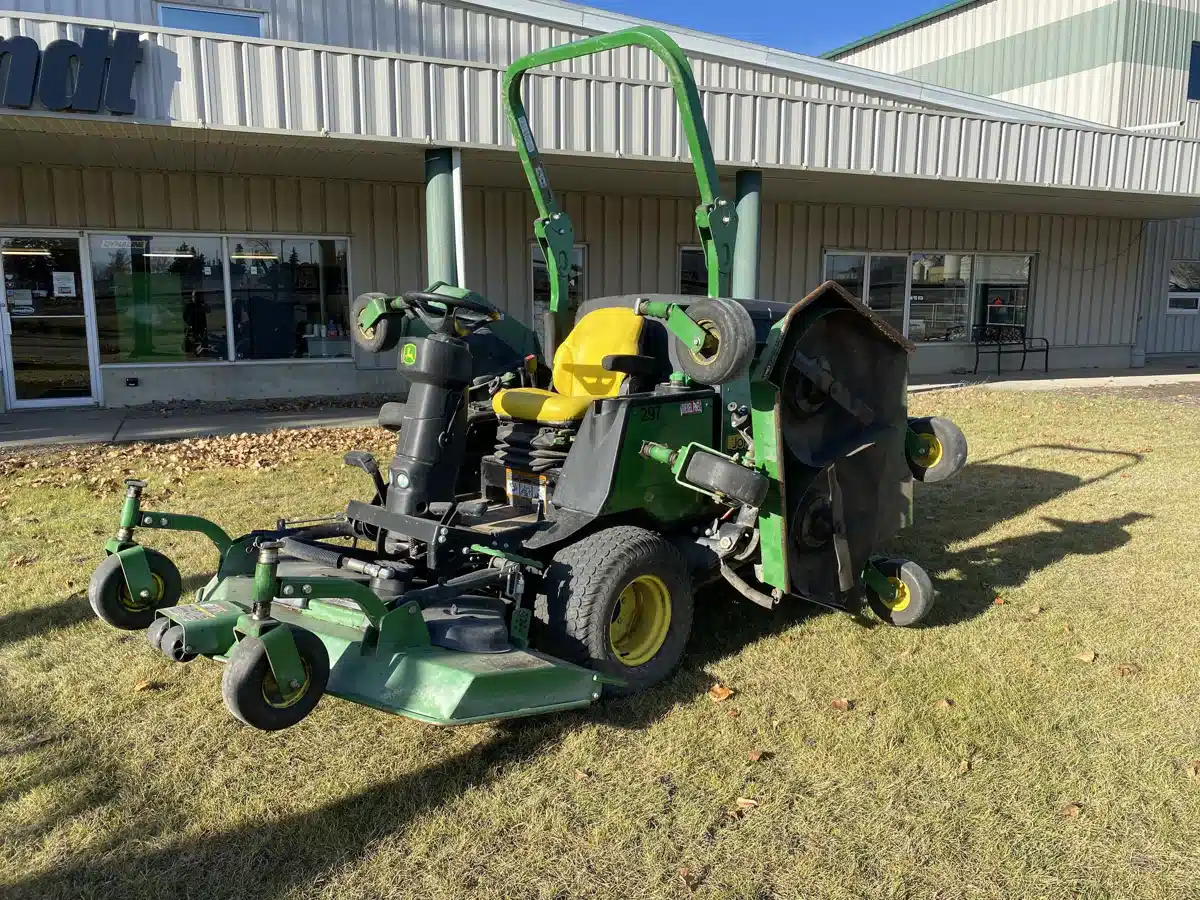 Gallery image 1 for 2019 John Deere 1600 Mower - Front Deck