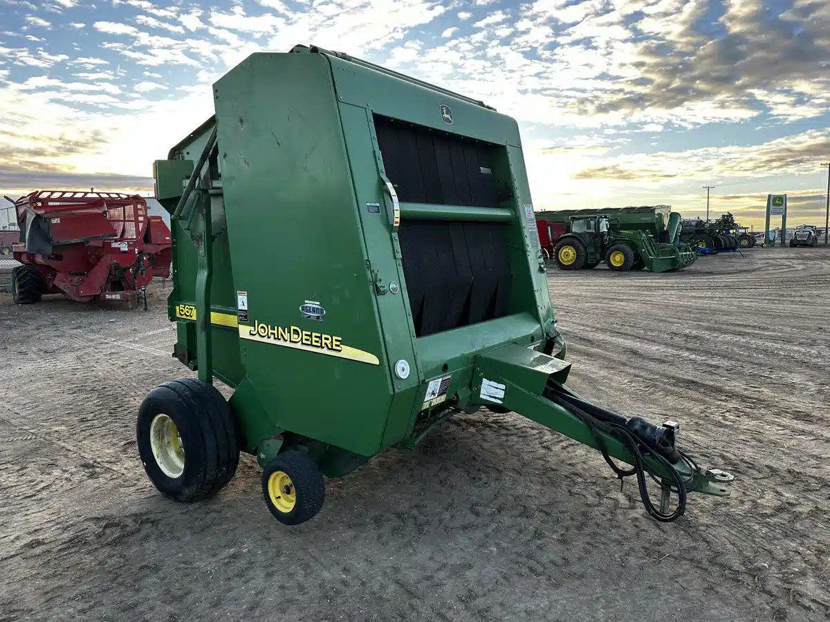 Gallery image 2 for Used 2003 John Deere 567 Miscellaneous