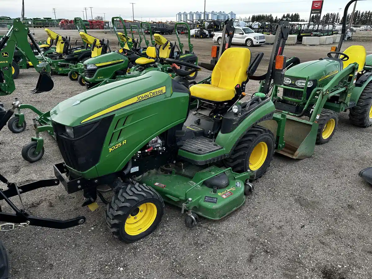 Gallery image 1 for Used 2015 John Deere 1025R Tractor