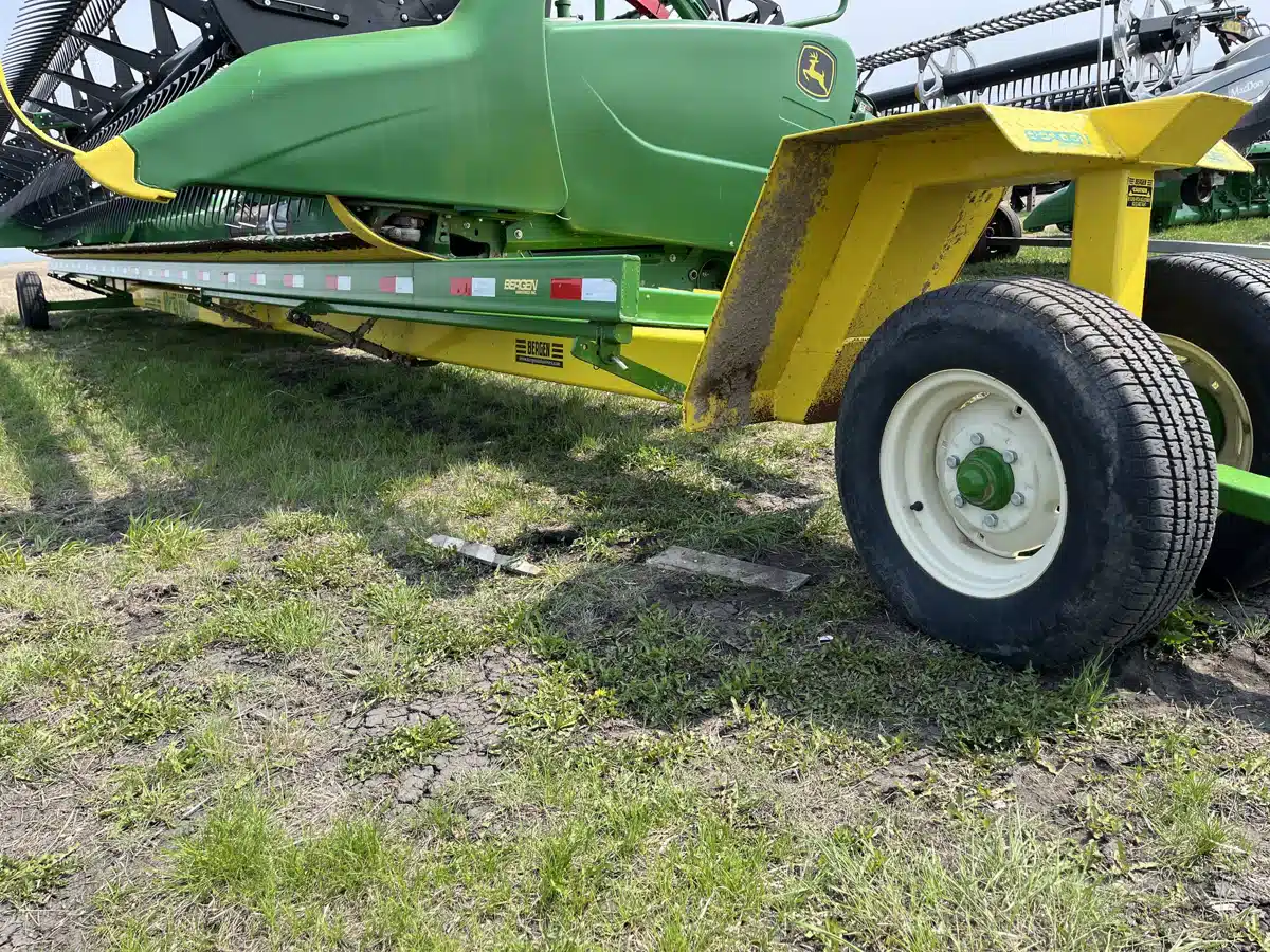 Gallery image 2 for Used 2015 Bergen AP-45 Header Cart