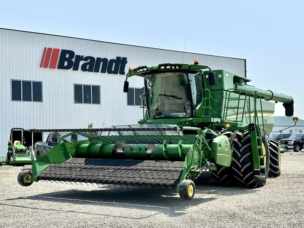 Gallery image 1 for Used 2013 John Deere S680 Combine