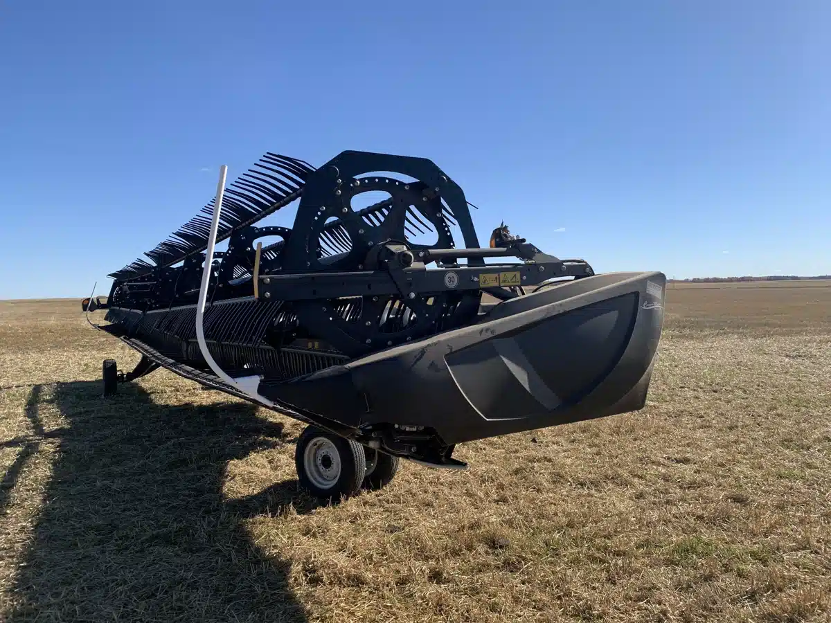 Gallery image 1 for Used 2020 MacDon FD140 Header Combine