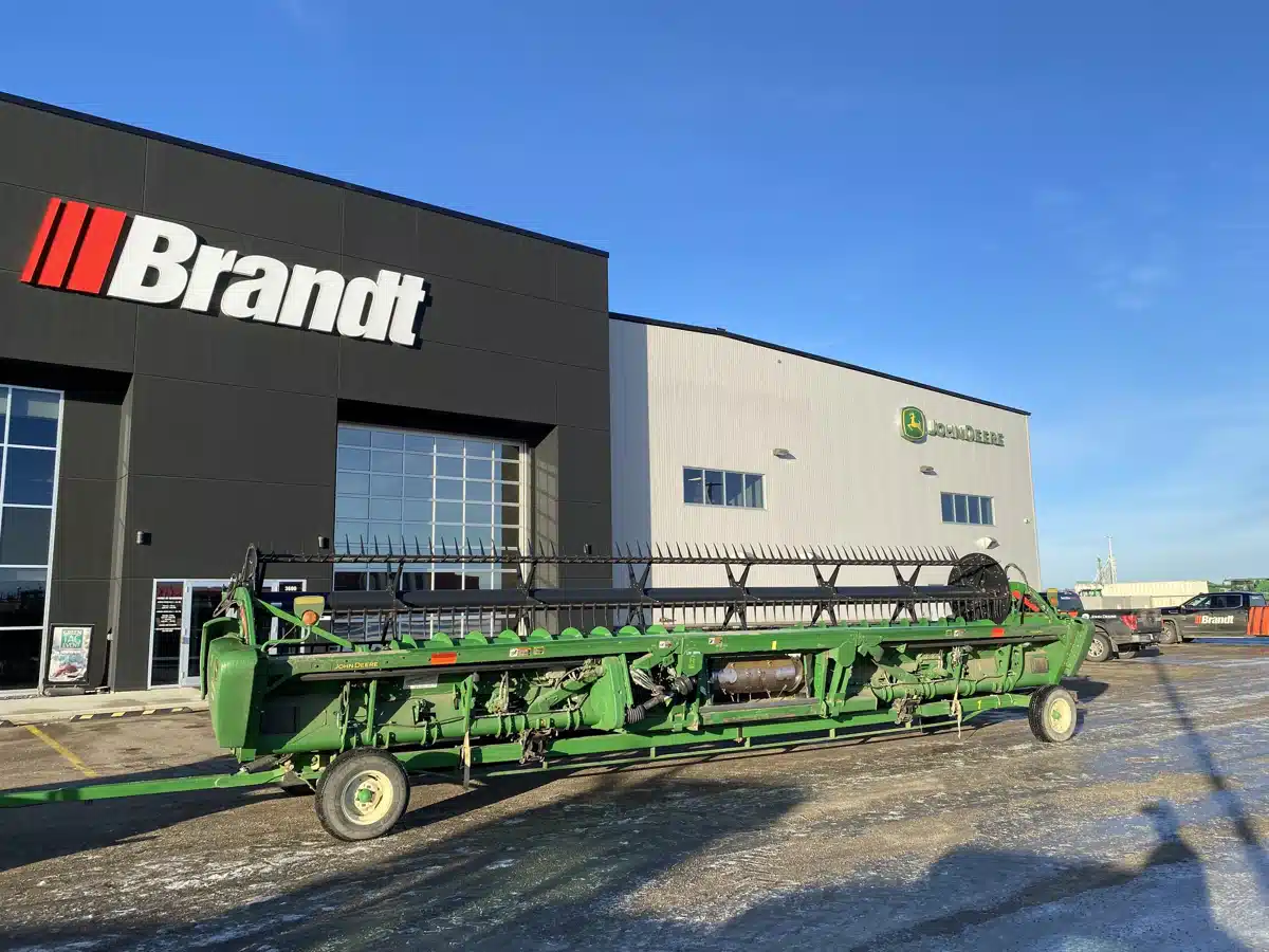 Gallery image 2 for Used 2018 John Deere 635FD Header - Draper