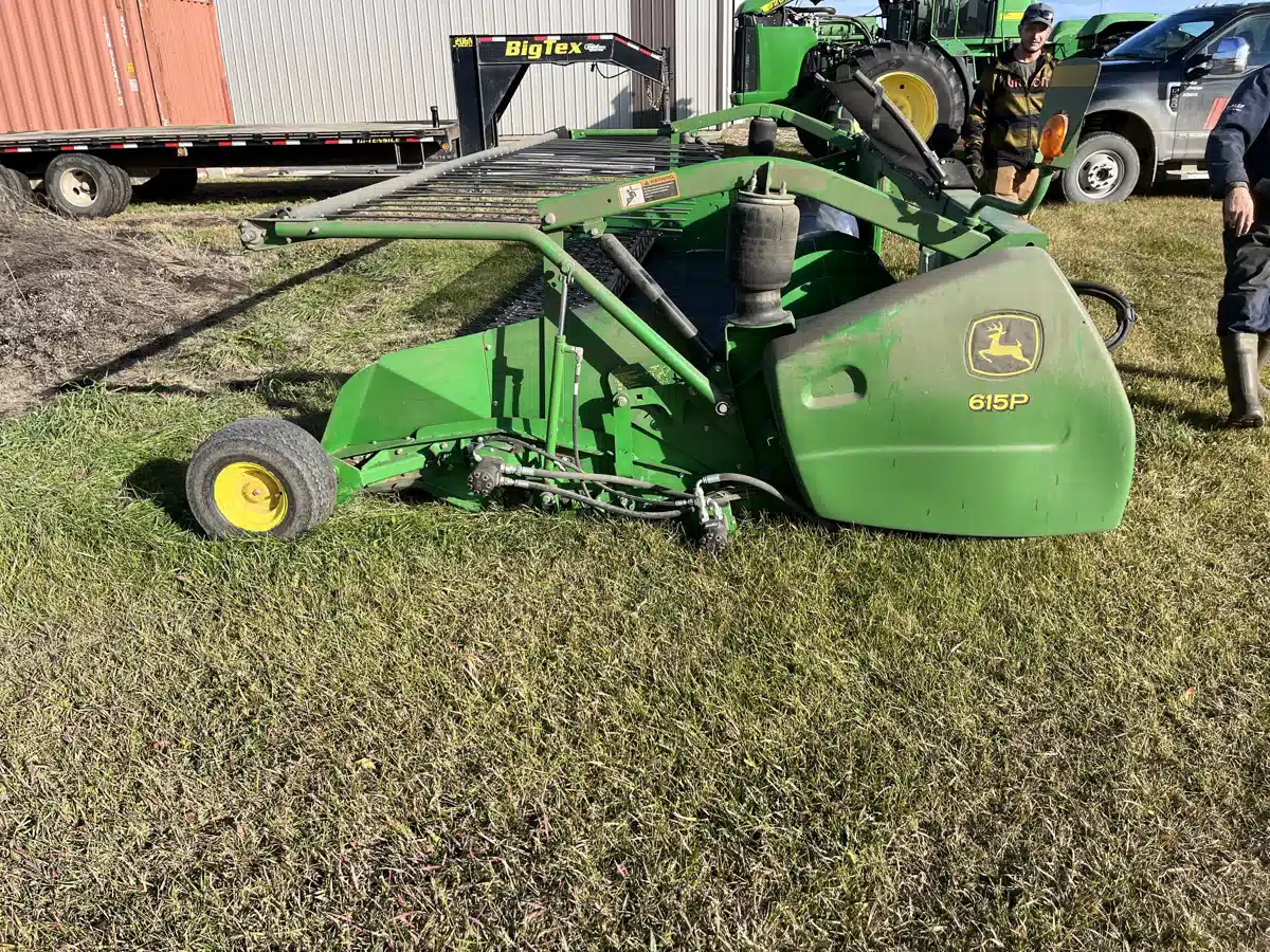 Gallery image 2 for Used 2007 John Deere 9760 STS Combine