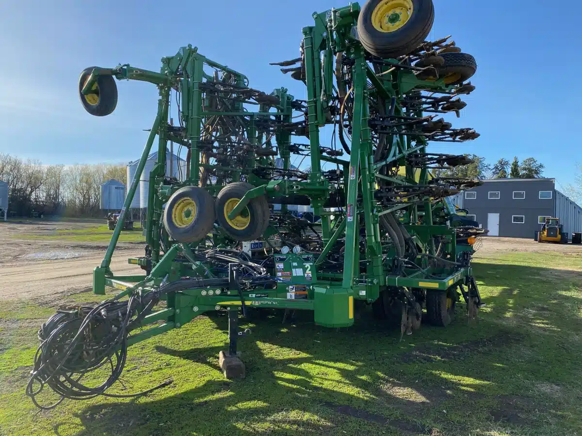 Gallery image 2 for Used 2017 John Deere 1870 Air Drill
