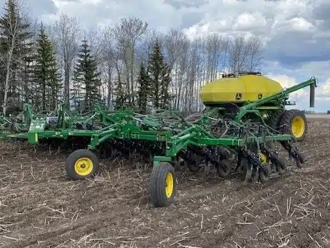Gallery image 1 for Used 2017 John Deere 1870 Air Drill