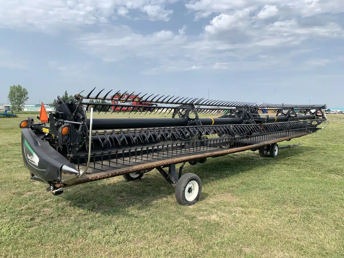 Gallery image 2 for Used 2016 MacDon FD75 Header - Flex Draper