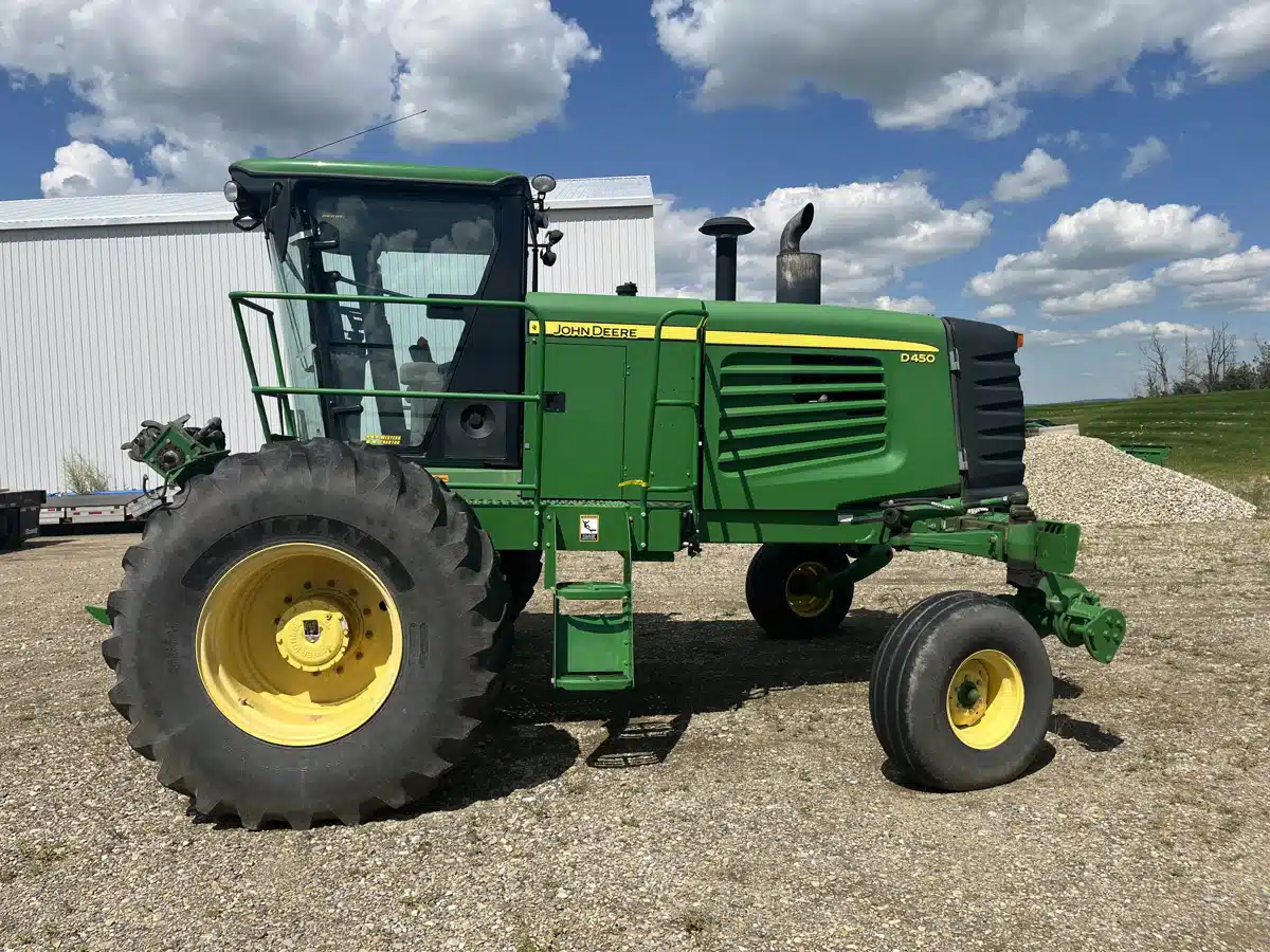 Gallery image 2 for Used 2012 John Deere D450 Windrower