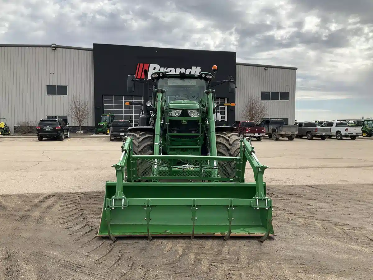 Gallery image 2 for Used 2021 John Deere 6175R Tractor