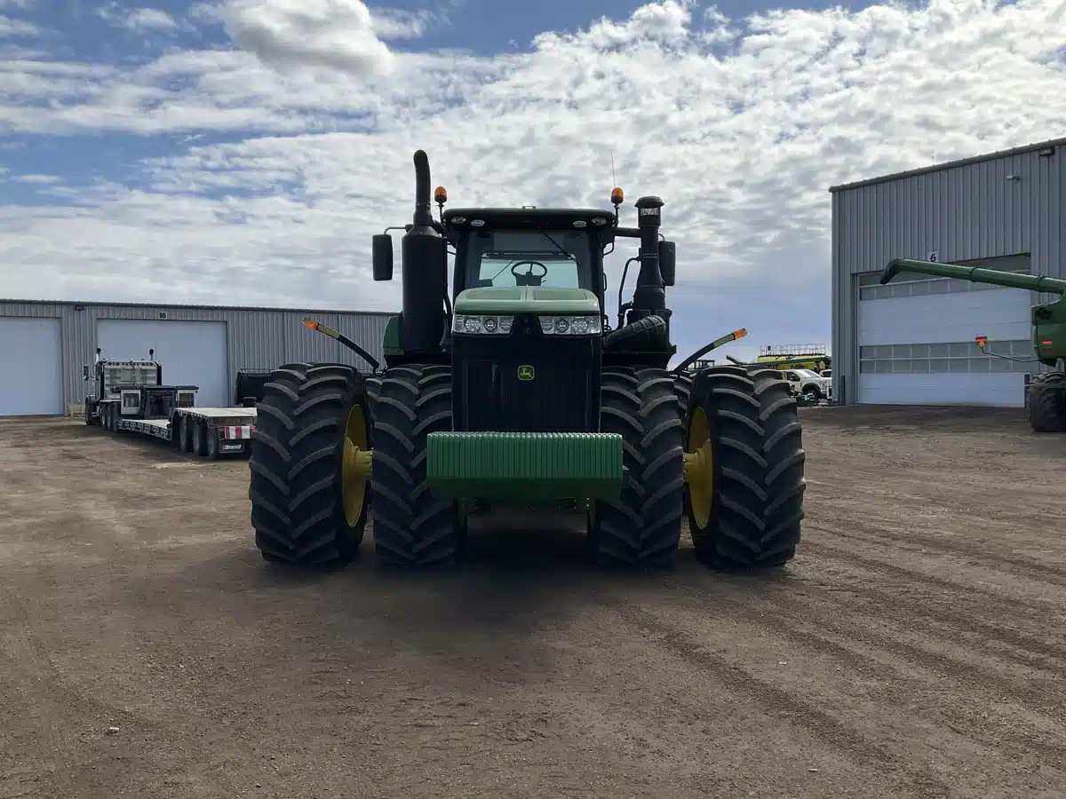 Gallery image 2 for Used 2021 John Deere 9620R Tractor