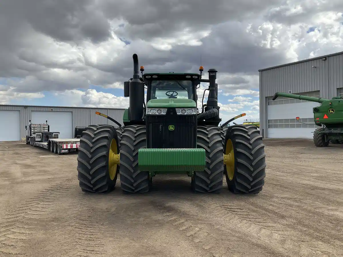 Gallery image 2 for Used 2021 John Deere 9620R Tractor