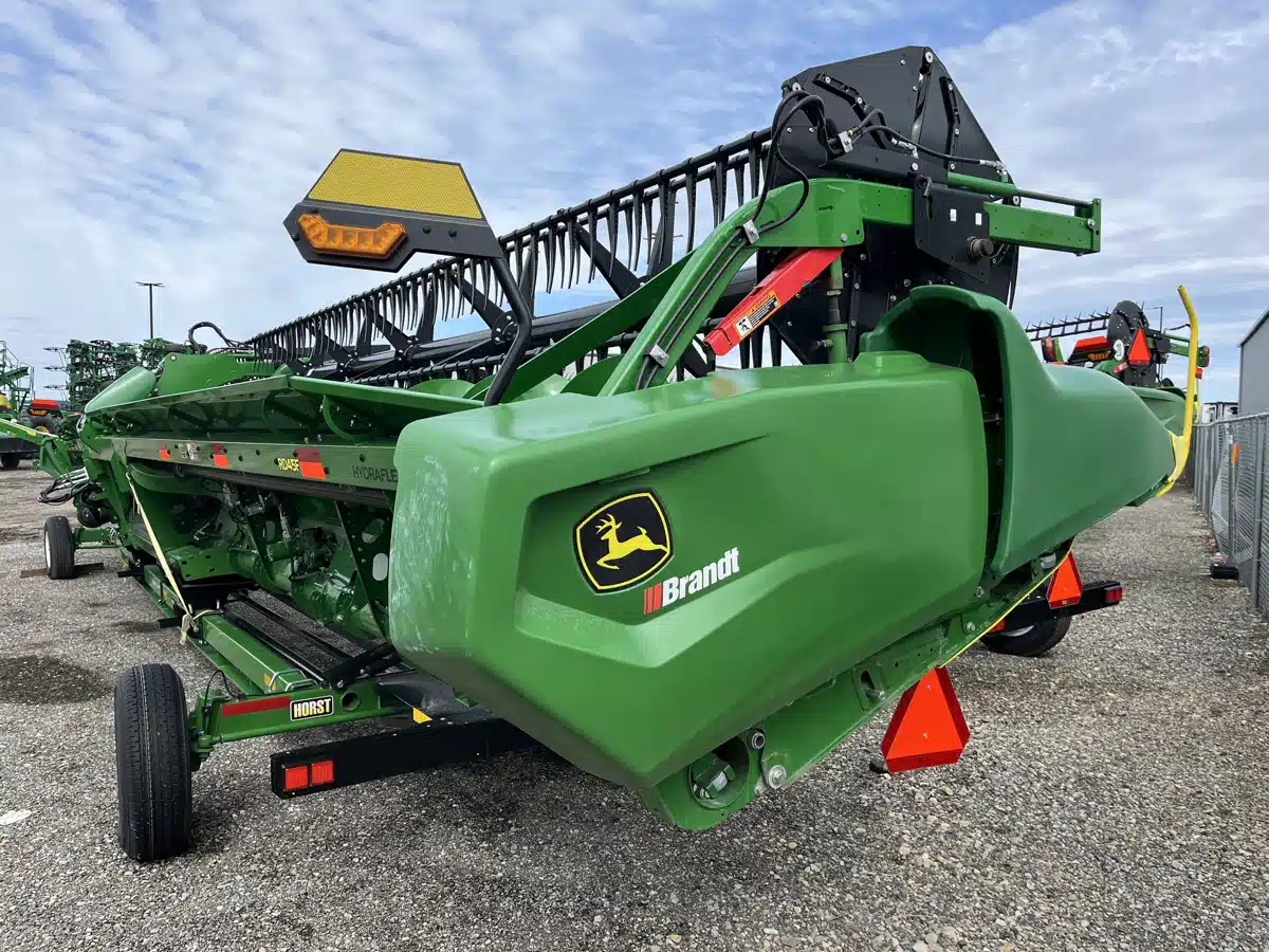 Gallery image 2 for Used 2023 John Deere RD45F Header Combine