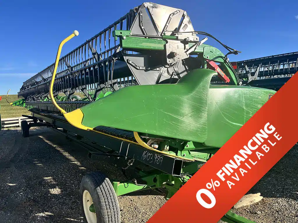 Gallery image 1 for Used 2019 John Deere 735FD Header - Draper