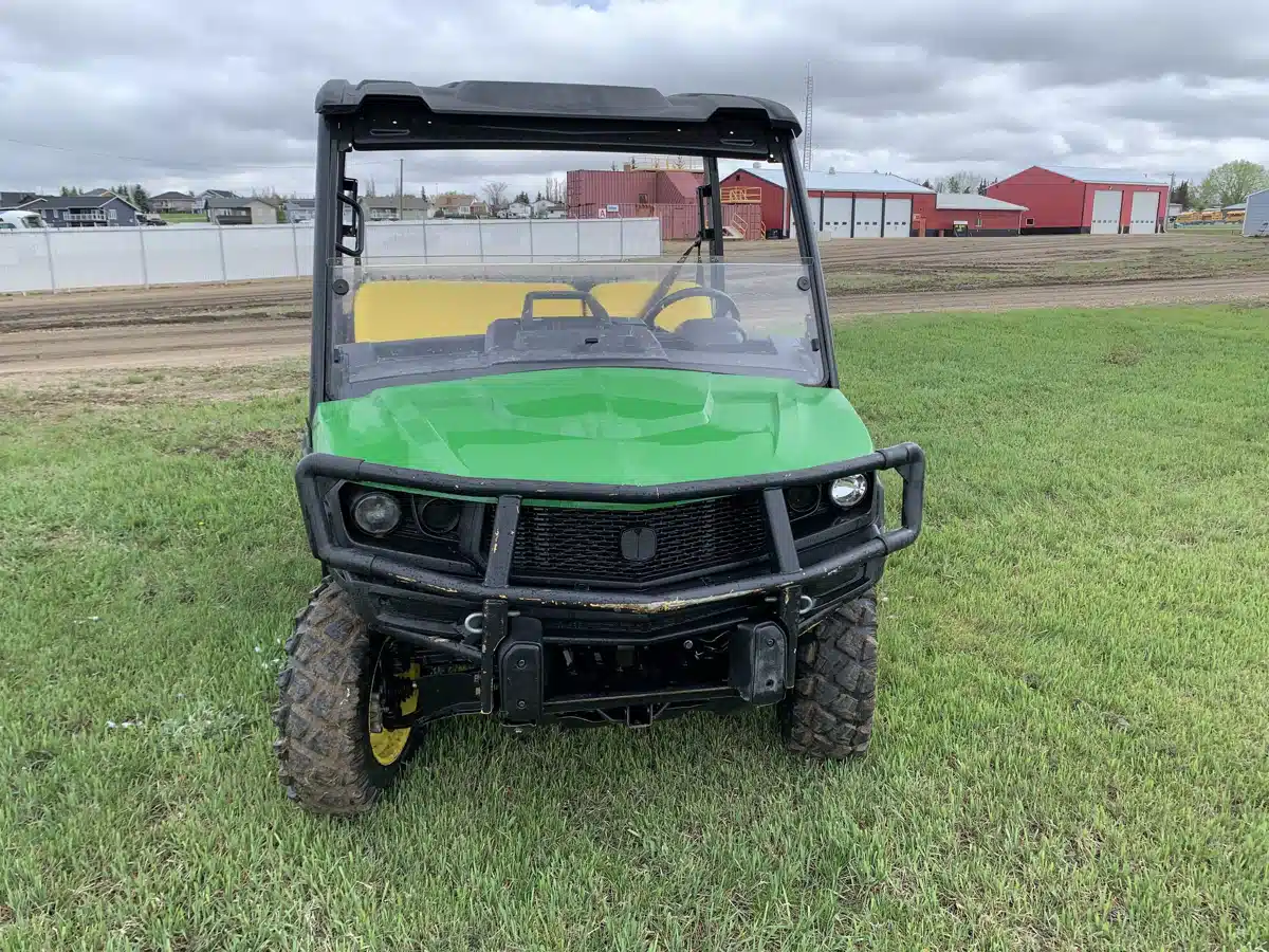 Gallery image 2 for Used 2018 John Deere XUV 835M Utility Vehicle