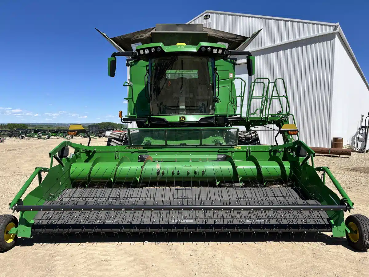 Gallery image 2 for Used 2023 John Deere X9 1100 Combine