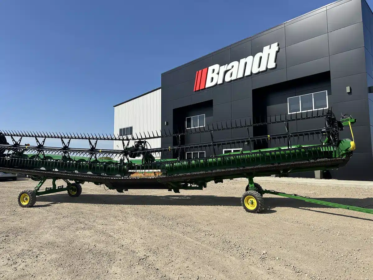 Gallery image 1 for Used 2023 John Deere HD45R Header - Draper