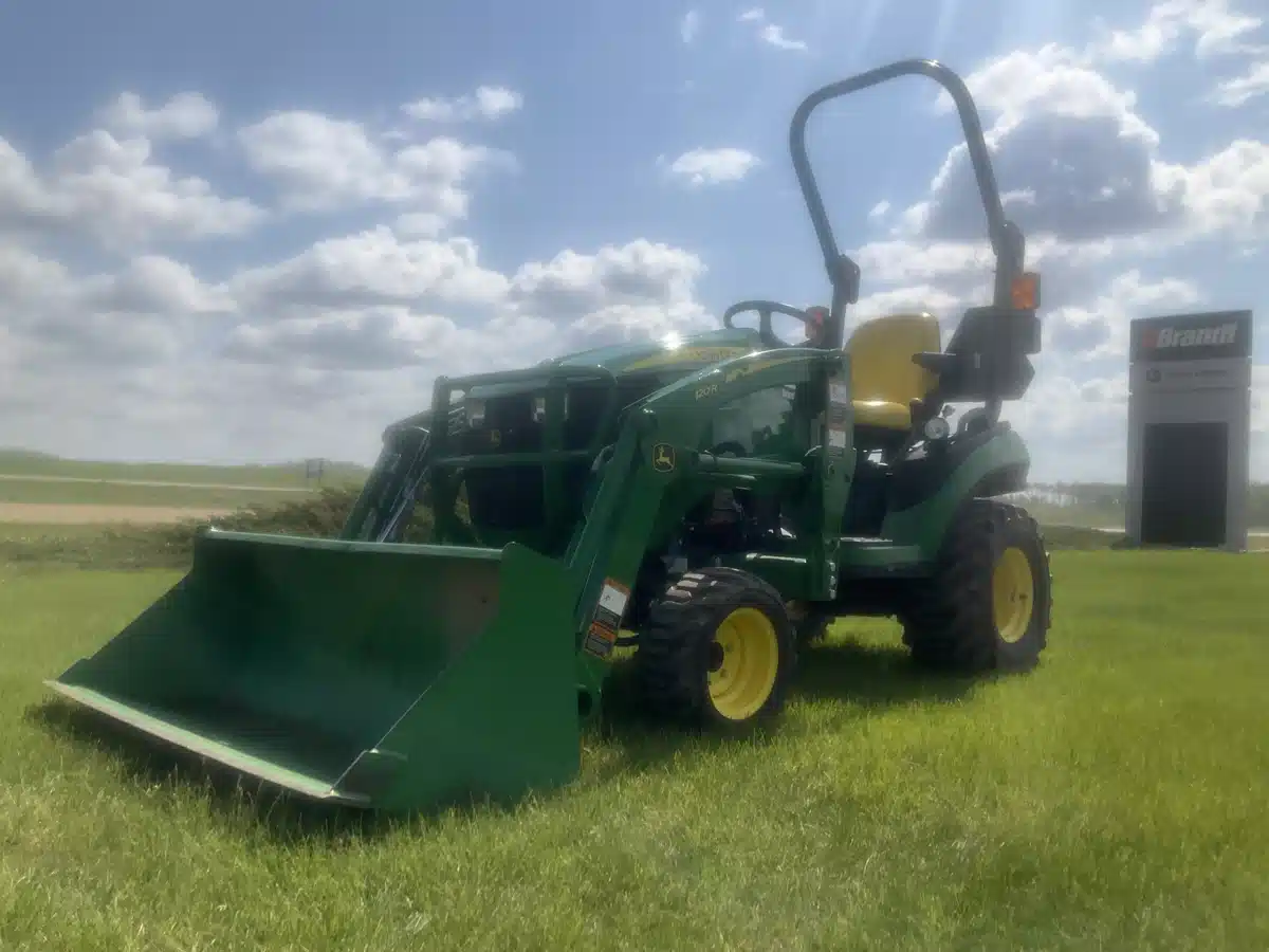 Gallery image 1 for Used 2018 John Deere 1025R Tractor